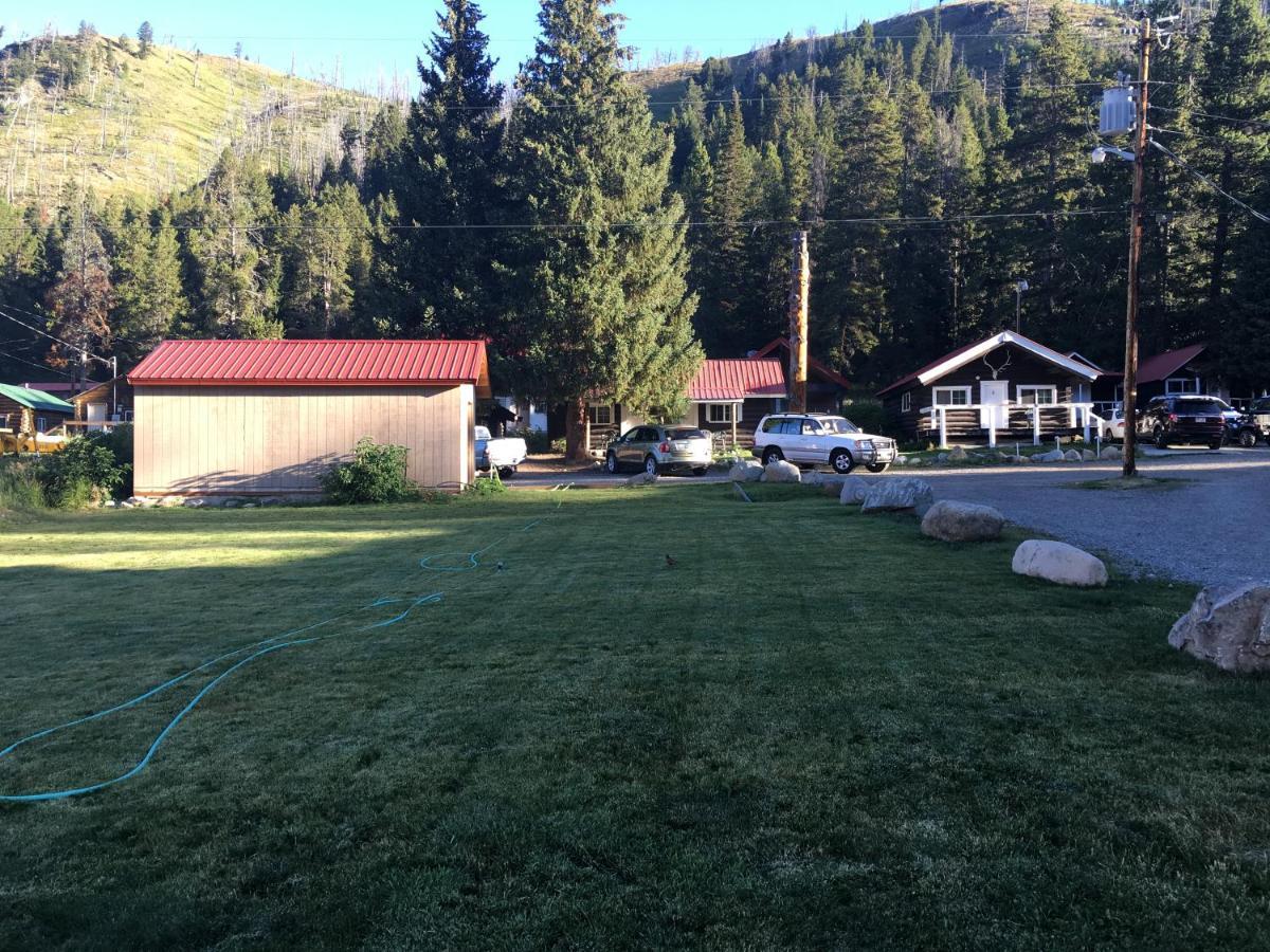 Antlers Lodge Cooke City Zewnętrze zdjęcie